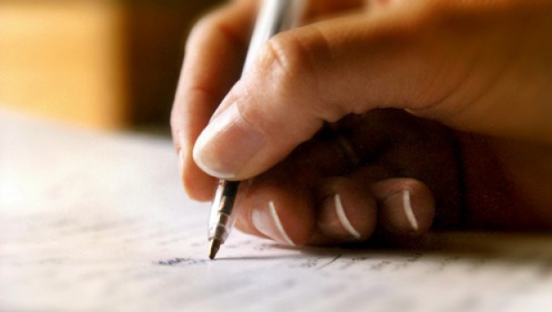 BAC 2014 sesiunea de toamna continua, marti, cu examenul la limba si literatura materna