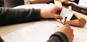 BAC 2014, sesiunea de toamna: Sapte elevi constanteni, eliminati de la proba scrisa obligatorie a profilului