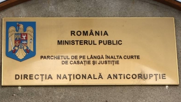 Doi angajati din Ministerul Agriculturii si doi oameni de afaceri, retinuti pentru infractiuni cu fonduri UE