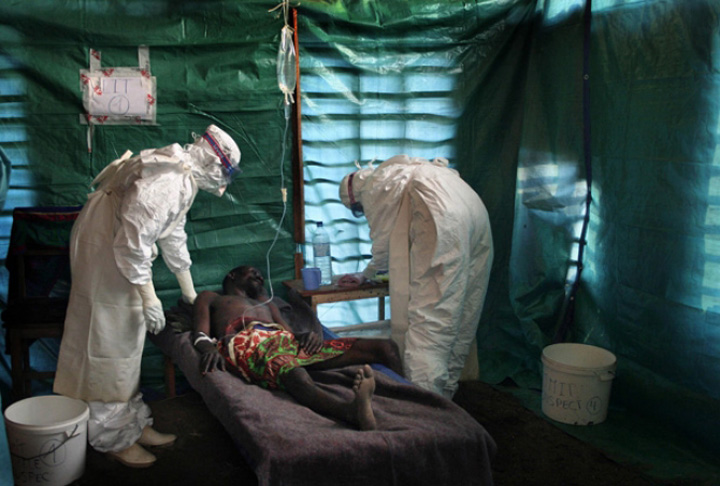 ebola4_52108800 - Ziarul National