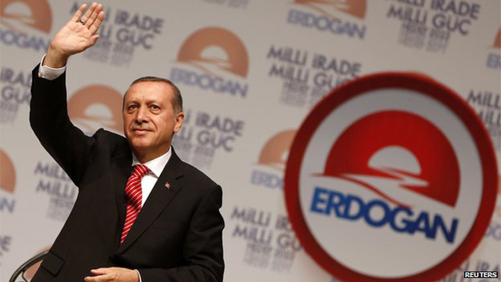 Erdogan: Turcia nu va da inapoi in fata ISIS si PKK