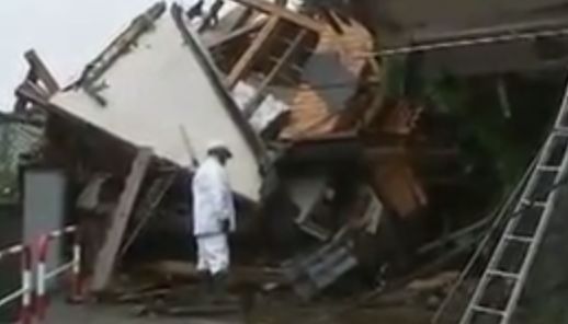 Dezastru in urma unor alunecari de teren la Hiroshima: cel putin 20 de morti! (VIDEO)