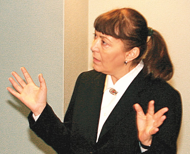 monica macovei - Ziarul National