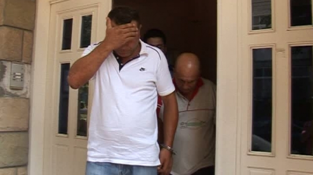 Constanta: Politist, batut si muscat de mai multe ori de fata de un scandalagiu