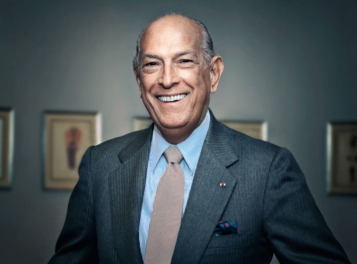 Oscar de la Renta at his fashion show at Neiman Marcus- Chevy C - Ziarul National
