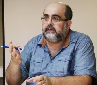 p 6 Mihai Mereuta gest mana - Ziarul National