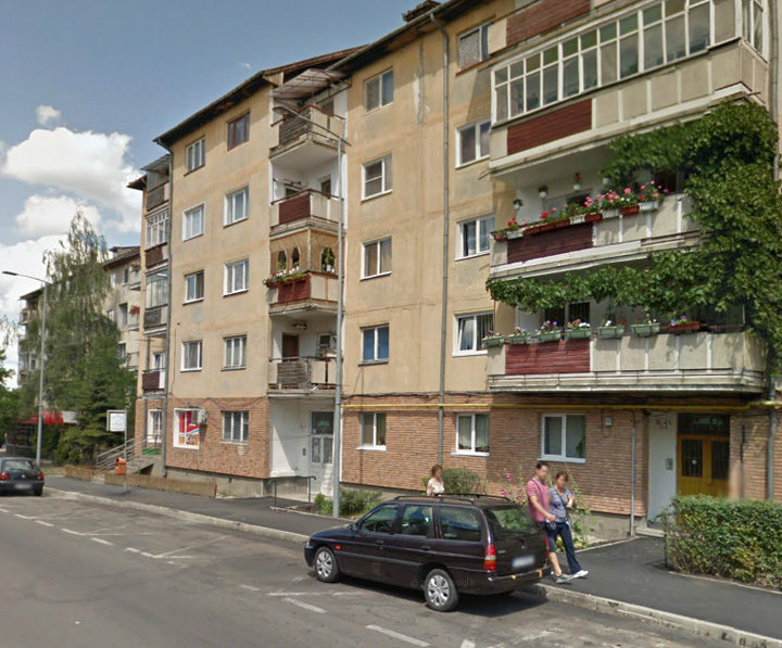 Locuintele, vandute in continuare in pierdere