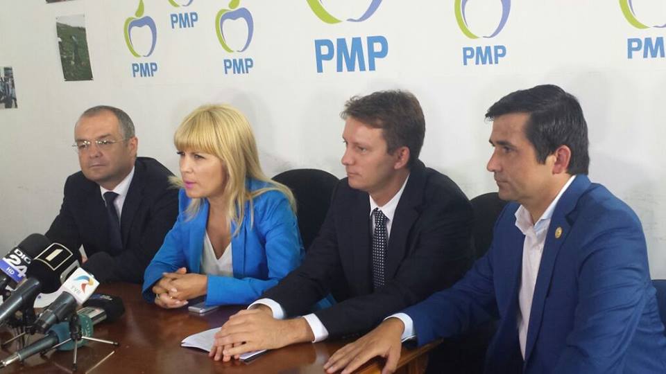 Boc a semnat pe lista de sustinere a candidaturii Elenei Udrea: Cred ca are forta sa evite caderea in populism