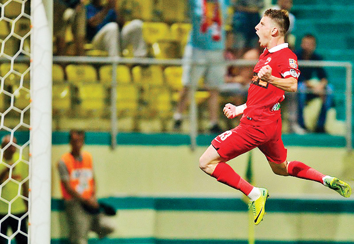Capitanul lui Dinamo se face turc