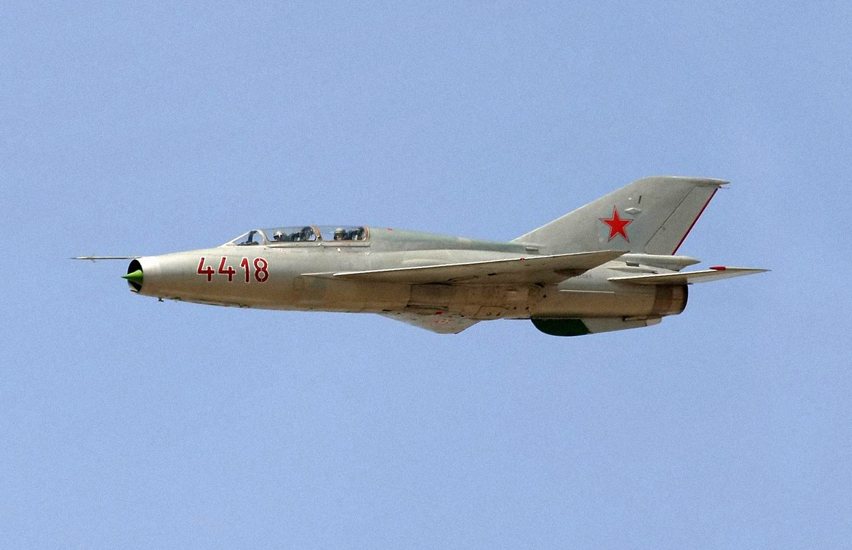 Armata israeliana a doborat un avion sirian