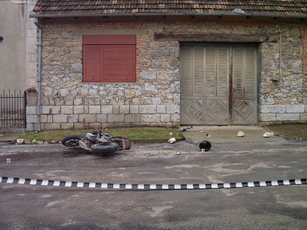 A pierit la doar 18 ani, intr-un teribil accident de motocicleta!