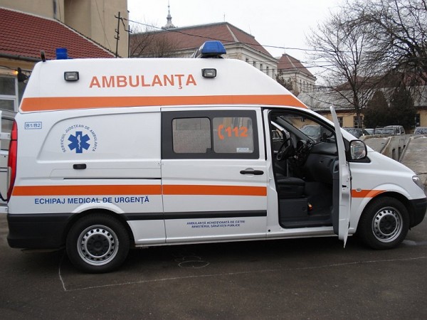 Accident pe DN 23: cinci oameni au fost raniti