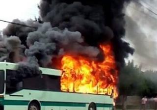 Un autocar a luat foc in trafic, in Cluj!
