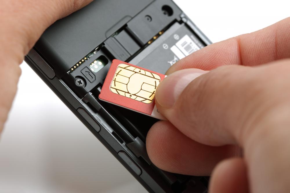 Sesizare la CCR  pe tema  OUG-ului privind cartelele prepay