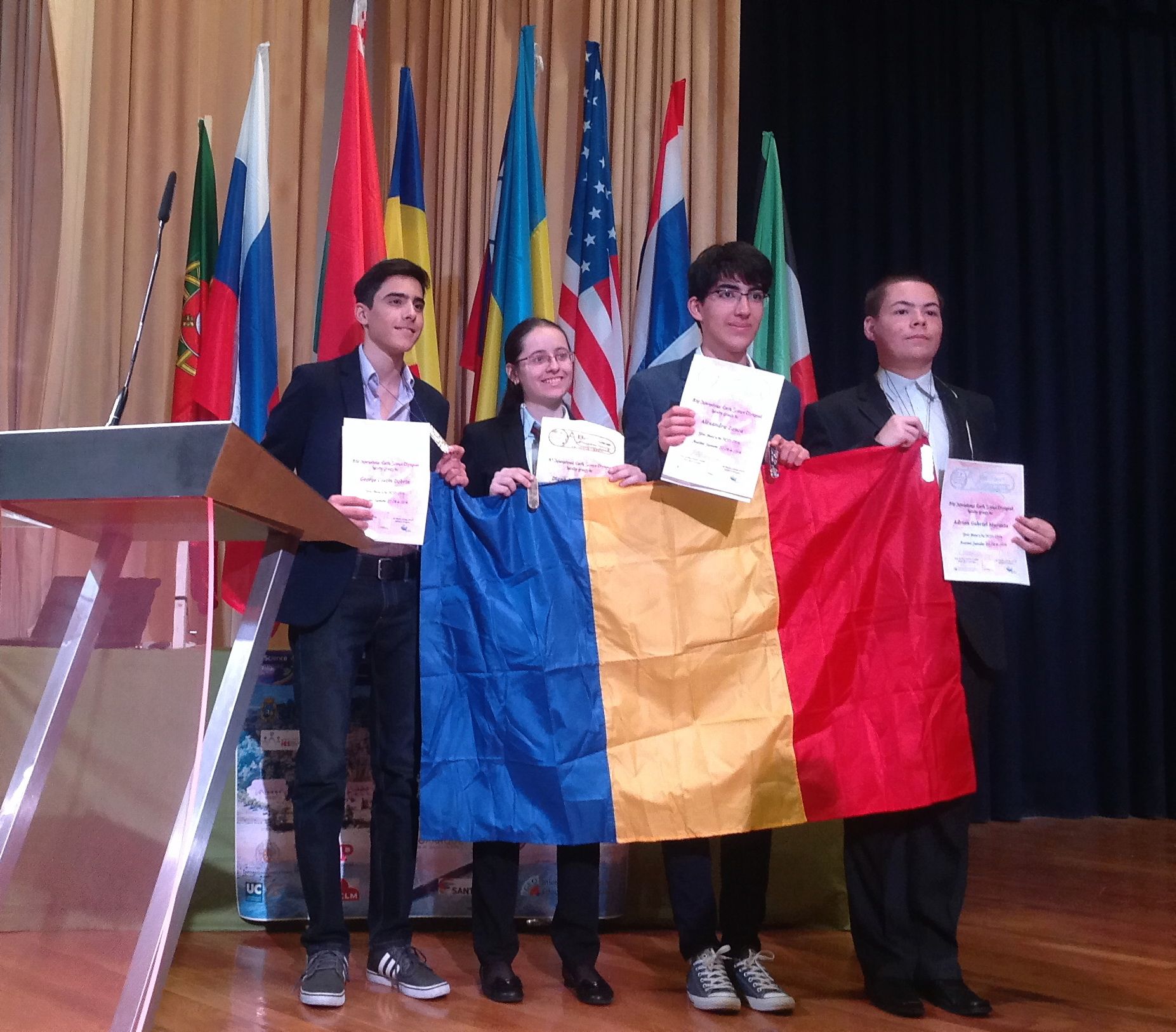 Elevii romani se intorc cu patru medalii de la Olimpiada Internationala de Stiinte ale Pamantului