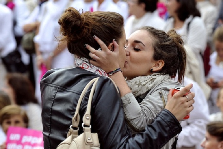 FRANCE-SOCIETY-FAMILY-DEMO - Ziarul National
