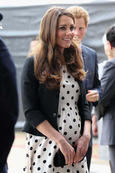 Kate Middleton, insarcinata cu gemeni
