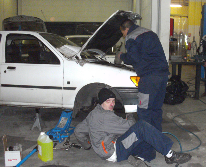 Asiguratorii, defaimati de mecanicii auto