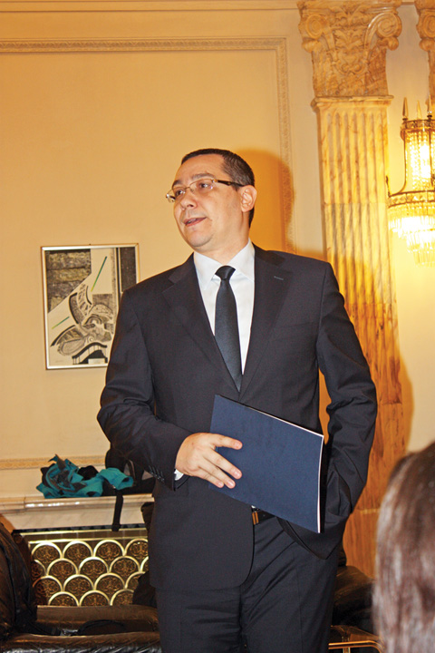 Presedintele ii trimite pe tineri pe capul lui Ponta
