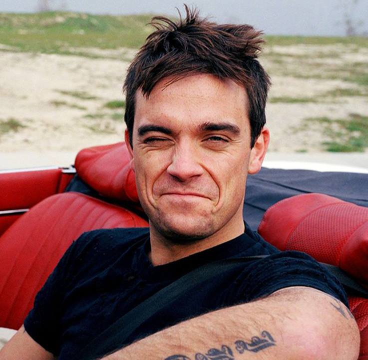 Cantaretul Robbie Williams e tata a doua oara! Sotia lui a nascut un baietel