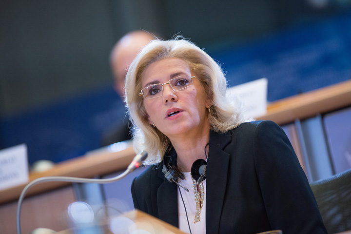Corina Cretu a luat examenul de comisar european