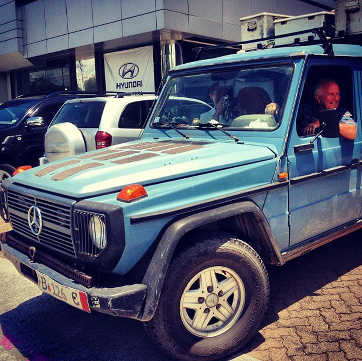 Epic! Un aventurier german a plecat cu masina in lume si s-a intors dupa 24 de ani