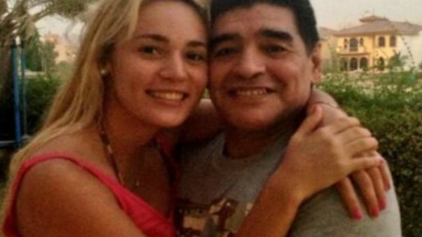 Diego Maradona si-a batut fosta iubita (VIDEO)