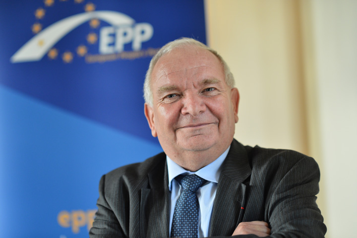 JosephDaul - Ziarul National