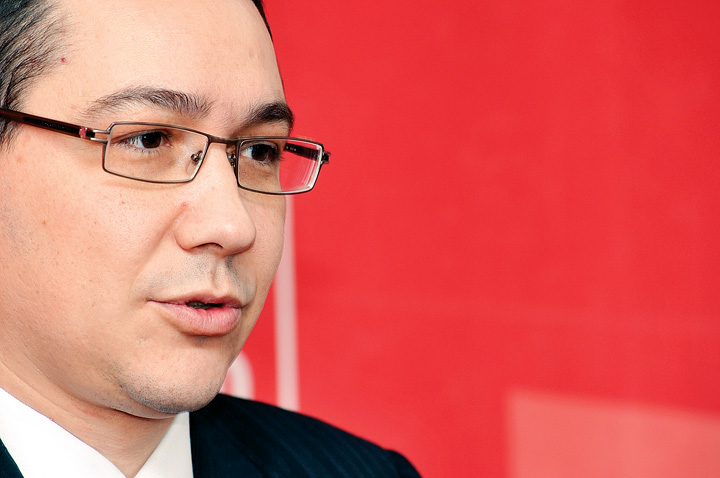 Ponta sustine ca va demisiona daca DNA va cere inceperea urmaririi penale impotriva sa, in cazul votului din diaspora