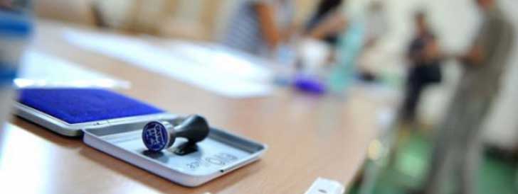 ALEGERI PREZIDENTIALE: Sectiile de votare s-au deschis. A inceput turul doi al scrutinului pentru Cotroceni