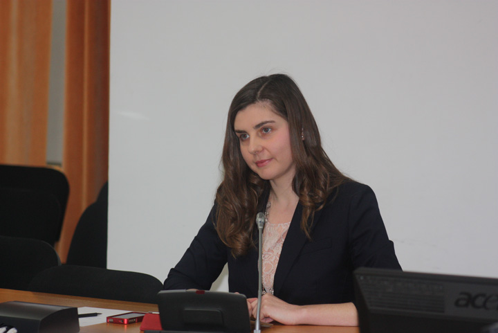 ioana petrescu - Ziarul National
