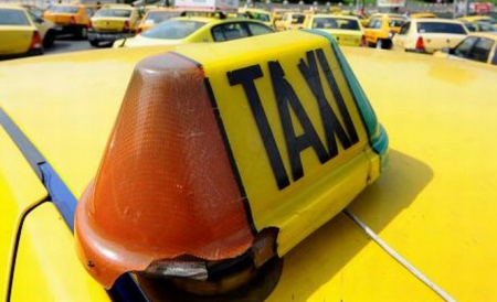 S-a intamplat in Capitala! Retinut dupa ce a urcat intr-un taxi condus de o femeie!