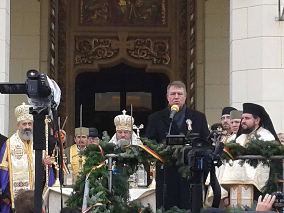 1 DECEMBRIE: Basescu si Ponta participa la ceremoniile din Capitala, Iohannis -la Alba Iulia (VIDEO)