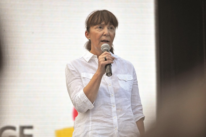 Macovei incheaga un partid online