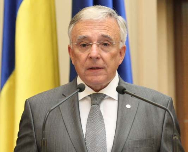Mugur isarescu pe lat - Ziarul National