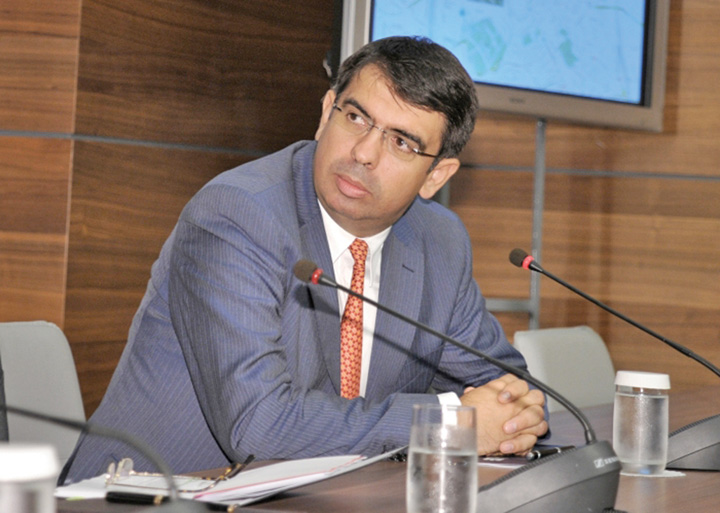 Robert-Cazanciuc - Ziarul National