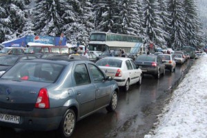 Circulatia rutiera pe DN 1 a fost deviata din cauza aglomeratiei!