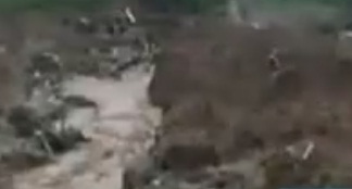 Catastrofa in urma unei alunecari de teren: mai multi morti si zeci de disparuti, in Indonezia