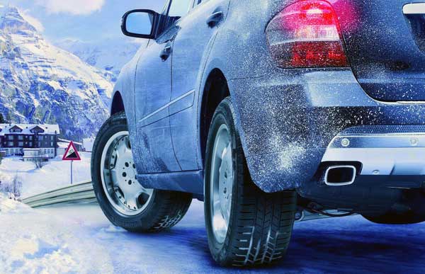 Ce se întâmplă dacă circuli iarna cu anvelope all-season? / Greșeala pe care mulți șoferi o fac în fiecare an