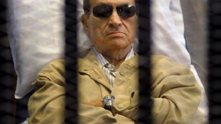 Mubarak scapa de acuzatiile de complicitate la crima
