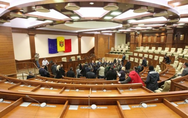 Alegeri parlamentare R. Moldova: Rezultatele dupa procesarea a circa 90 % din voturi