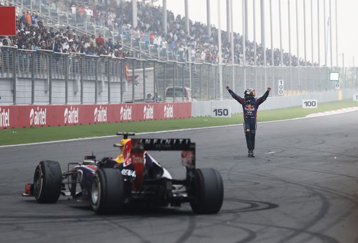 Trofeele furate de la Red Bull, descoperite intr-un lac