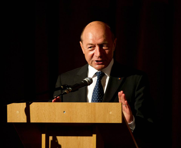traian basescu - Ziarul National