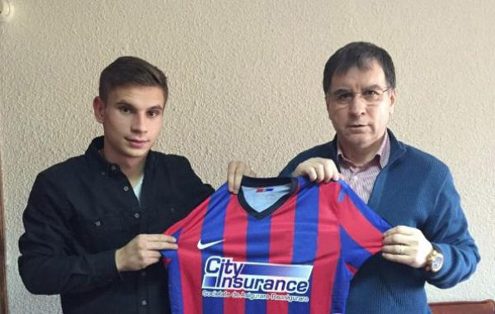 Steaua l-a transferat pe Enceanu