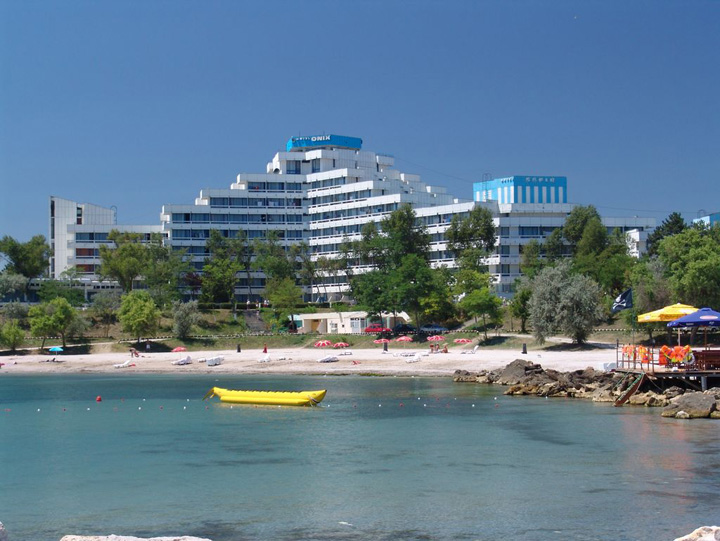 Fiscul vrea sa inchida hotelurile de pe litoralul Marii Negre