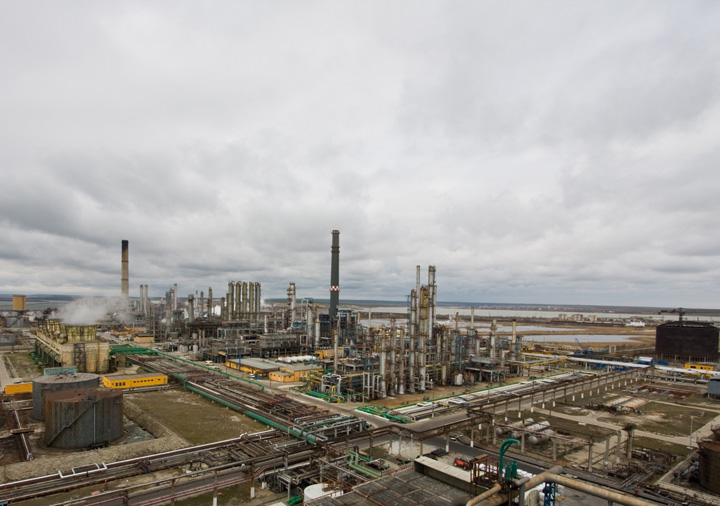 Productie record la Petromidia