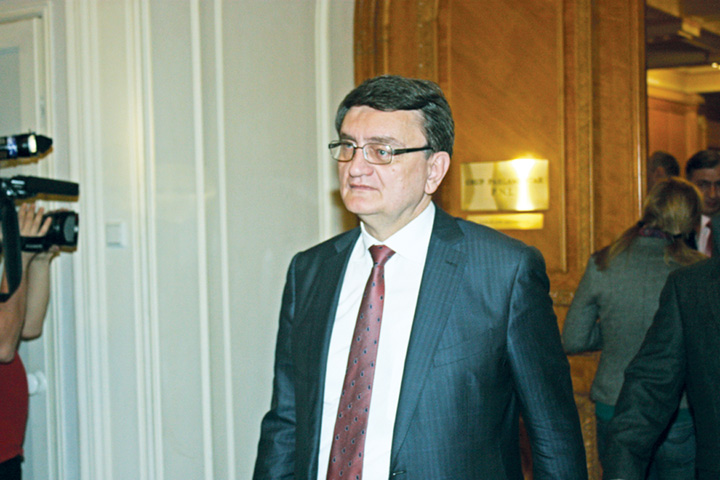 VICTOR CIORBEA 2 - RICA PETRESCU - Ziarul National
