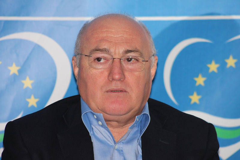 Fostul prefect al Constantei, trimis in judecata
