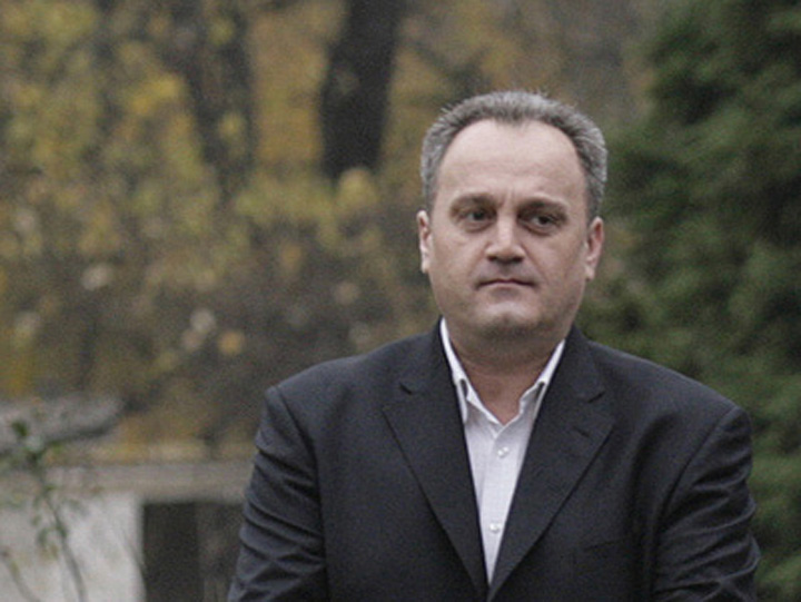 Gabriel Sandu, patru ore la DNA