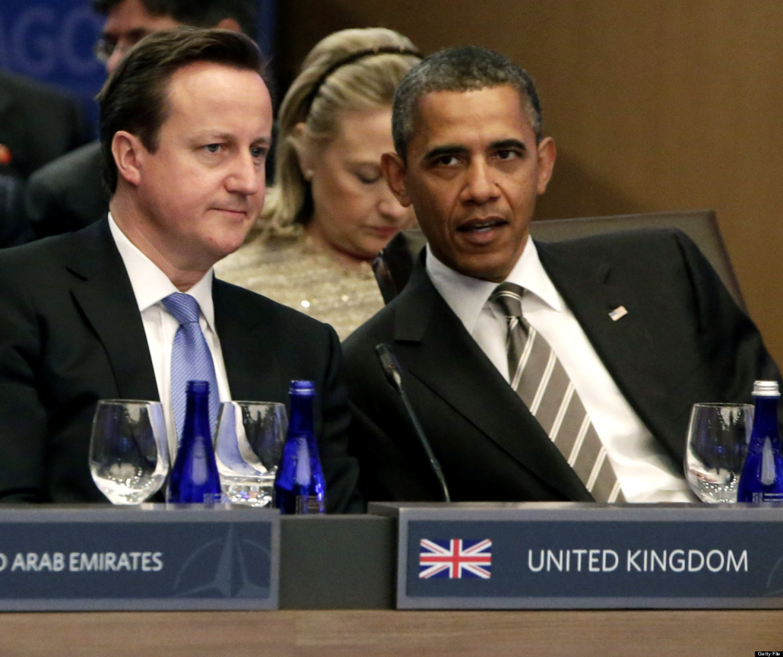 Obama si David Cameron condamna atacul terorist de la Paris